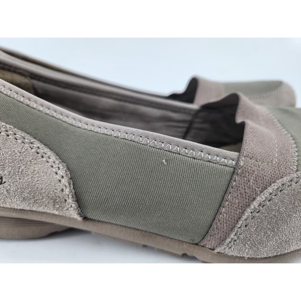Skechers Women's Size 9.5 Slip On Taupe Leather Casual Comfort Low Top Shoes - Picture 5 of 11